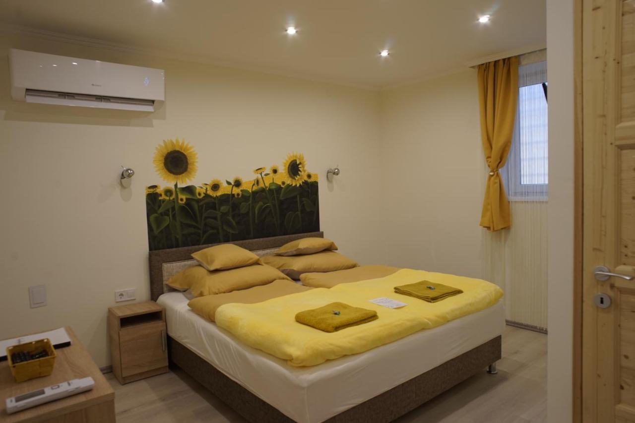 Csengo Vendeghaz Hotel กิชเกอเริช ภายนอก รูปภาพ