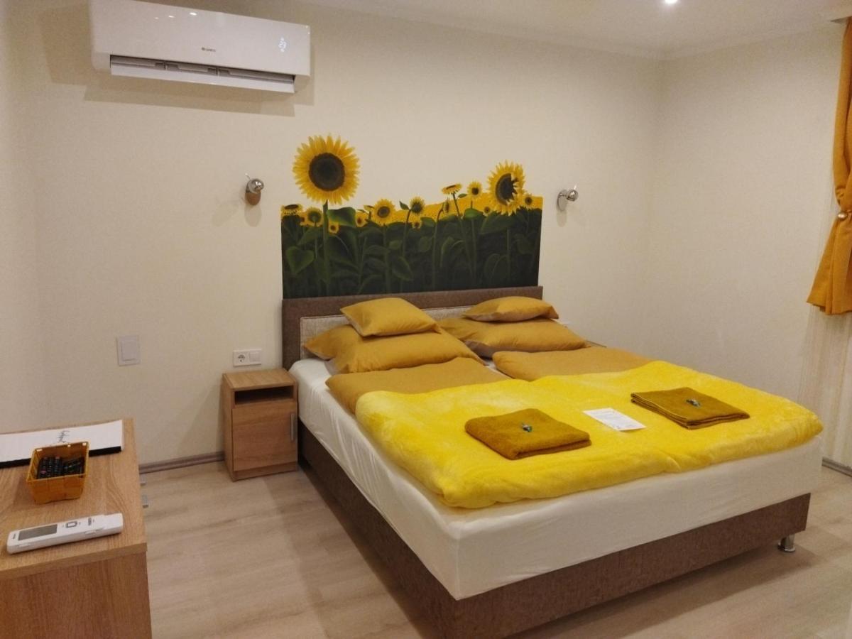 Csengo Vendeghaz Hotel กิชเกอเริช ภายนอก รูปภาพ